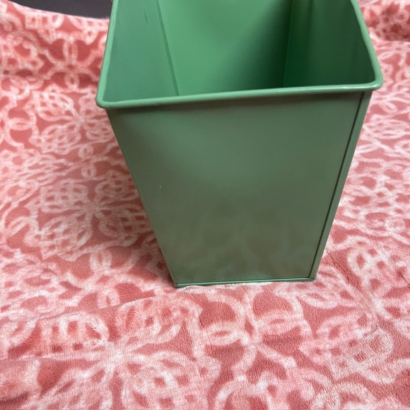 2 - Target Green Metal Flower Basket - Picture 2 of 3